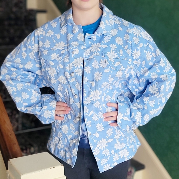 Juicy Couture Black Label Denim Jacket With Pearls - Picture 5 of 12